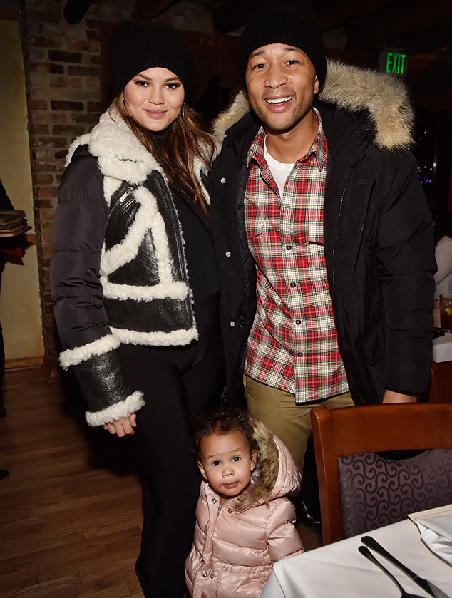 Chrissy Teigen And John Legend Throw Luna A Sesame Street 2nd Birthday E Online